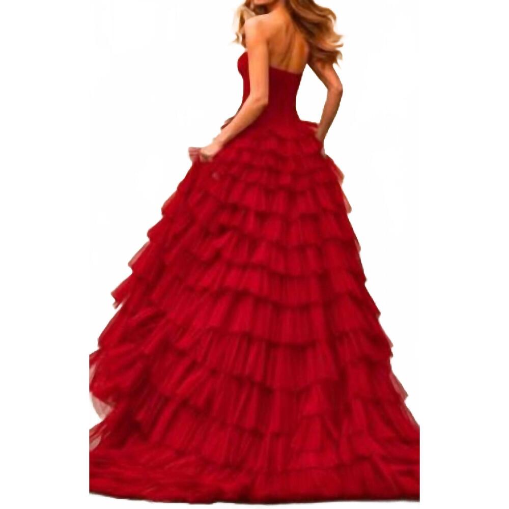 NEW LA FEMME corset tulle ball gown in red - Picture 2 of 3